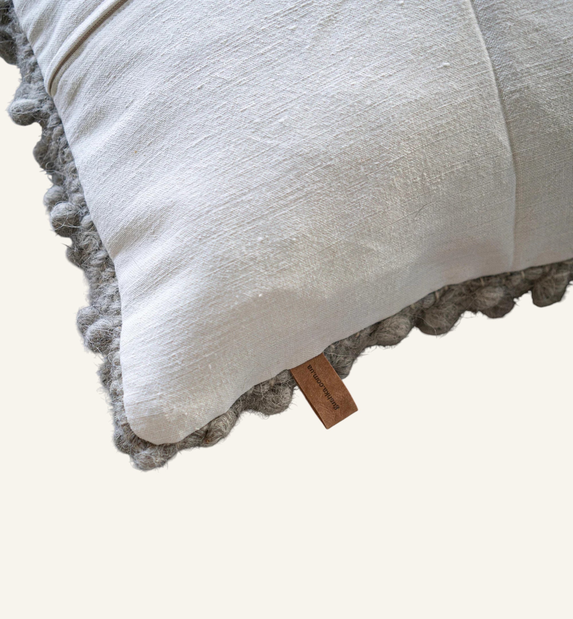 Combined Wool Cushion